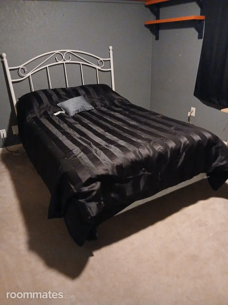 Profile photo 2 of 10