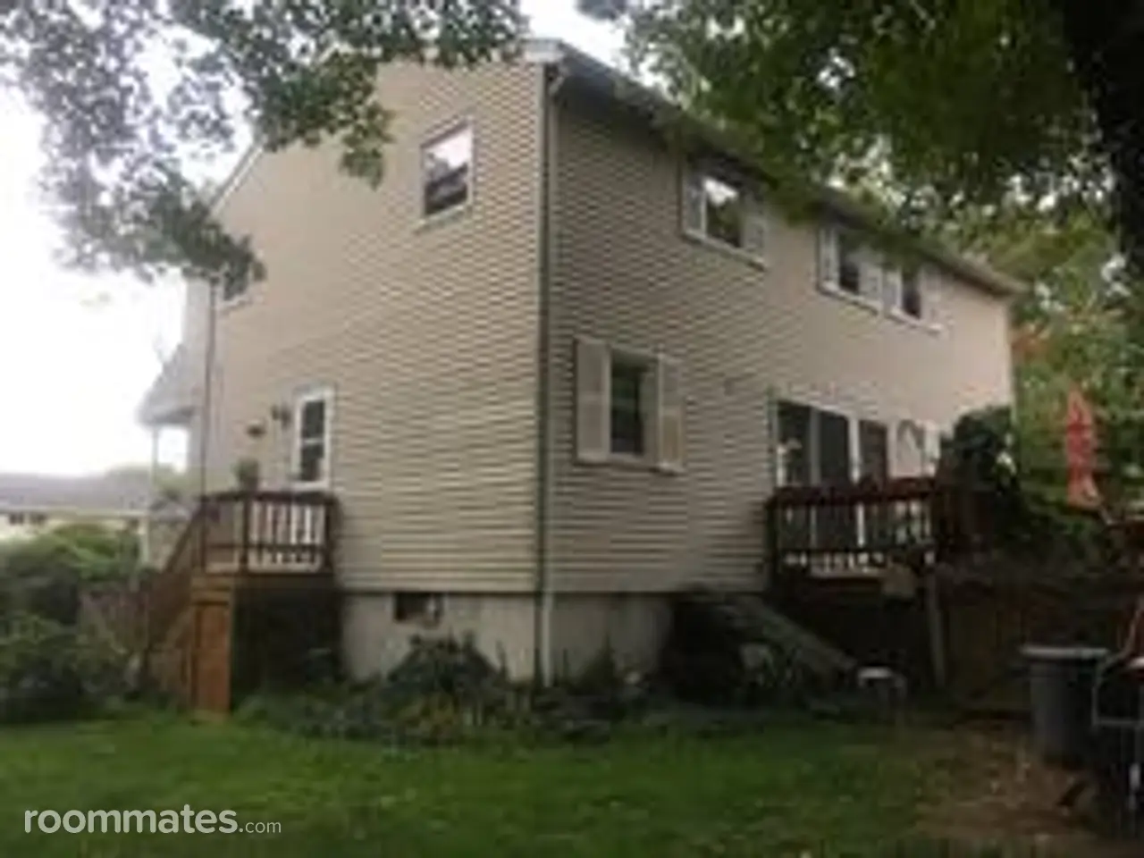 Profile photo 7 of 8