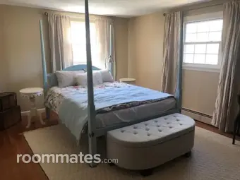 Room for rent in Haverhill, MA $1600, house