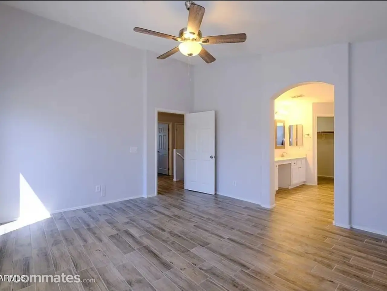 Profile photo 1 of 16