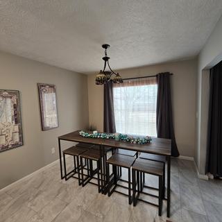 Room for rent in Liberty Township, OH $900, house