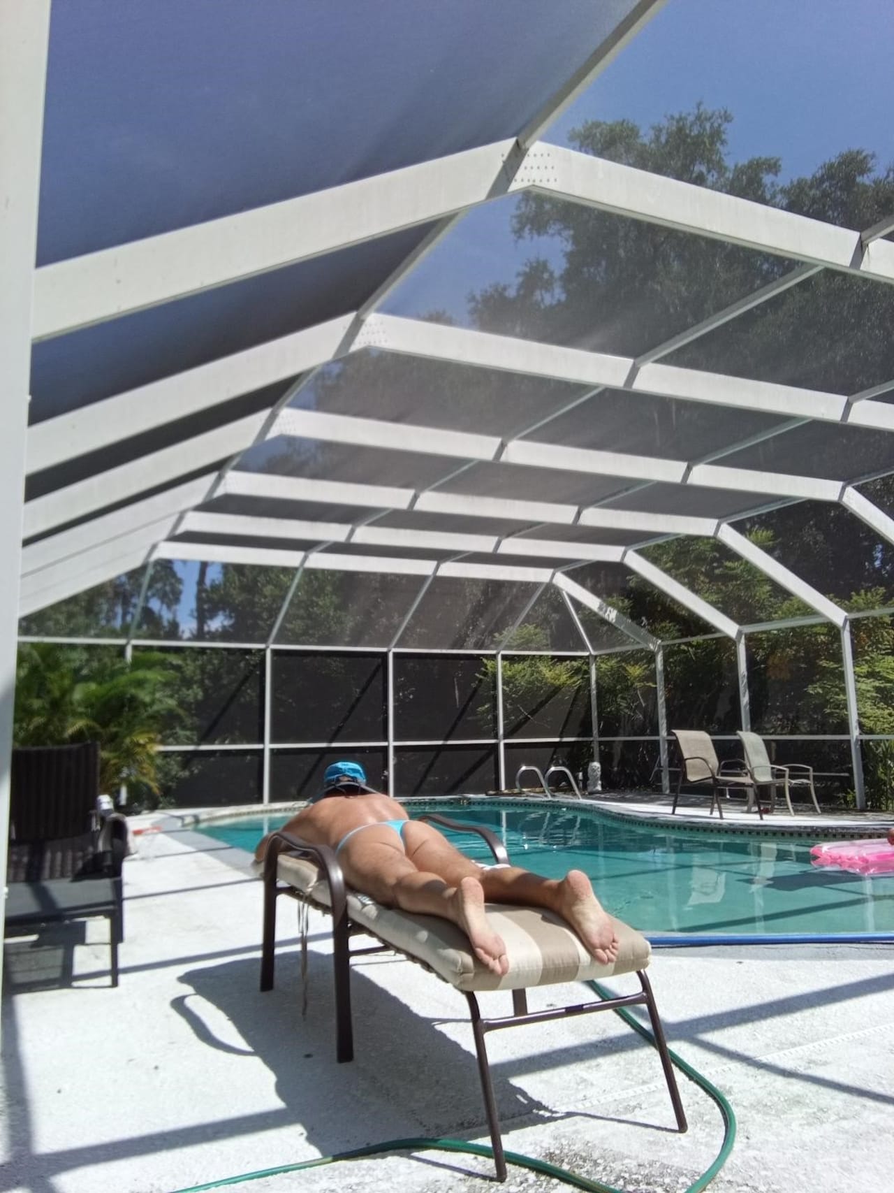 Profile photo 6 of 6