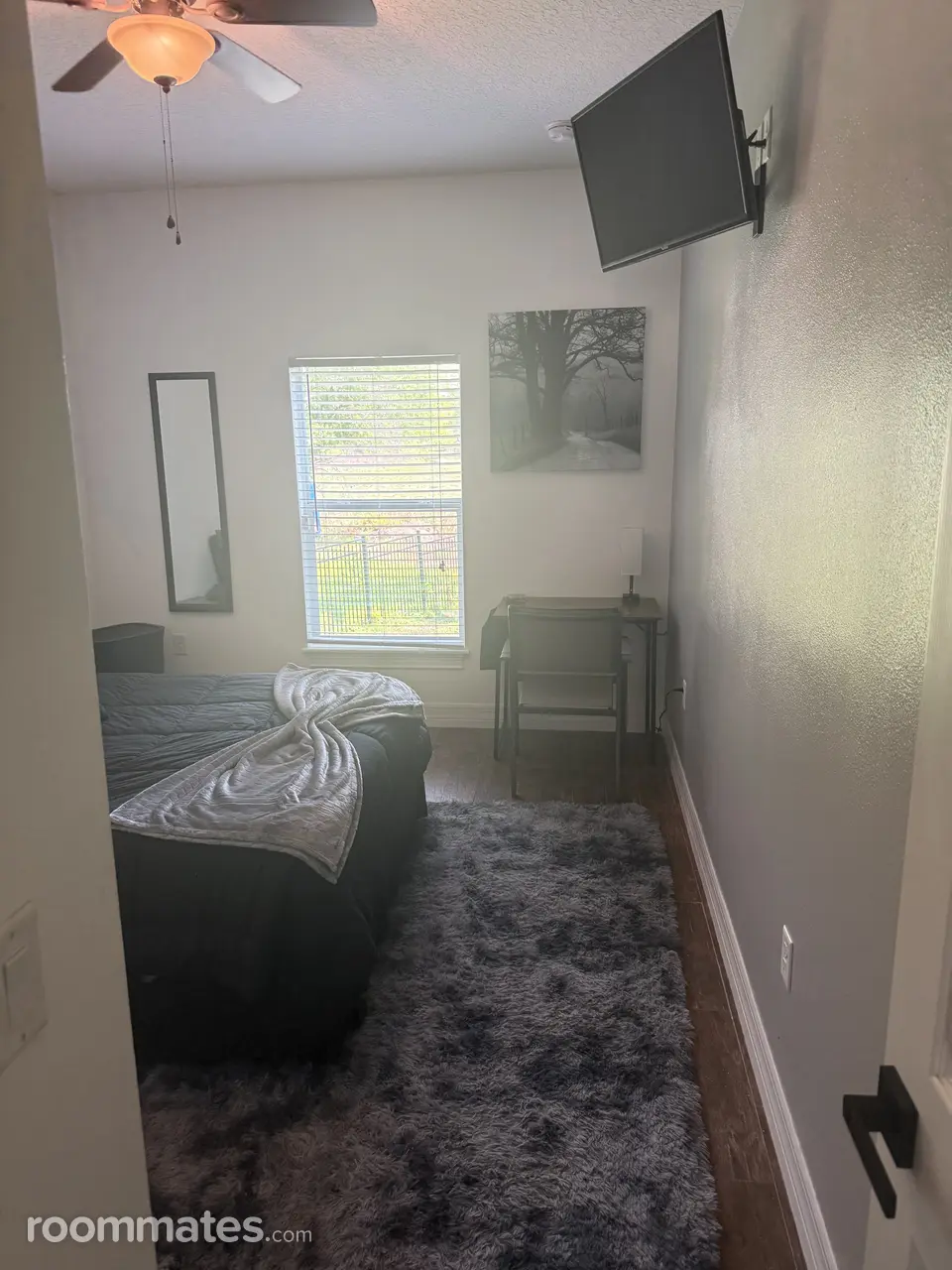 Profile photo 2 of 10