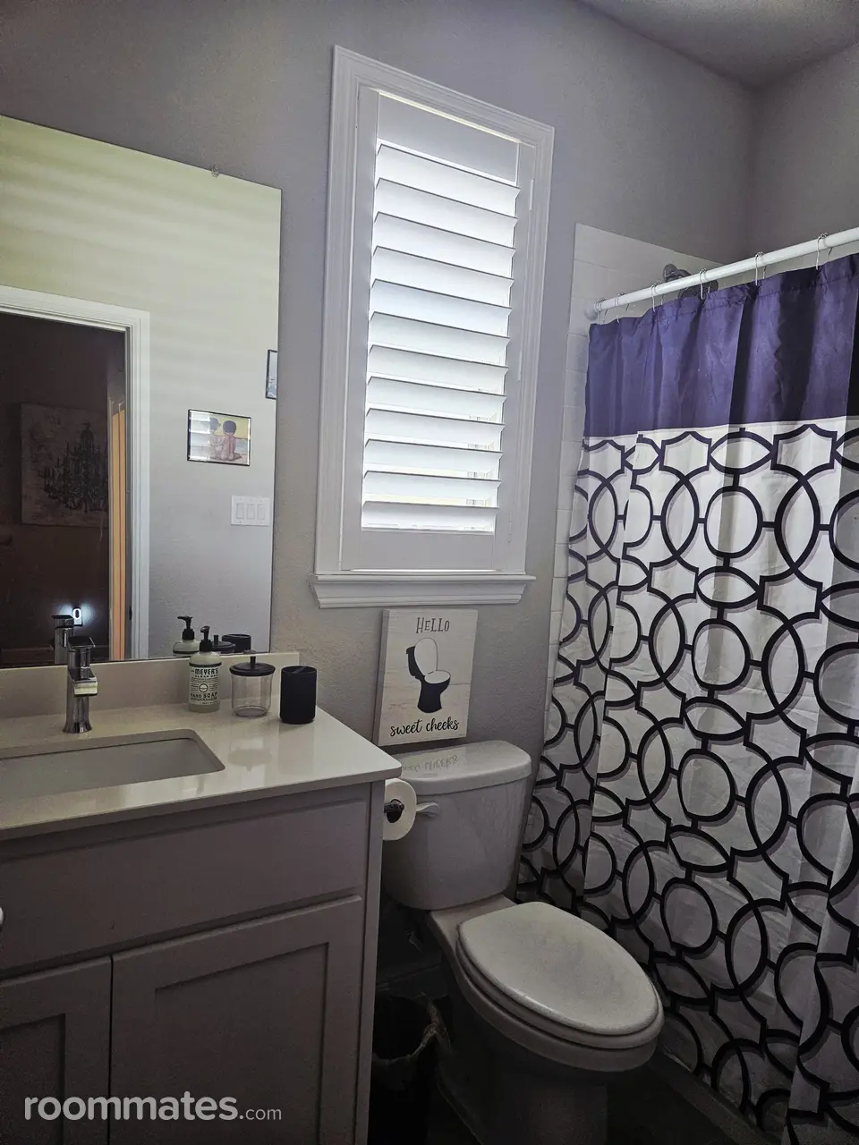 Profile photo 11 of 15