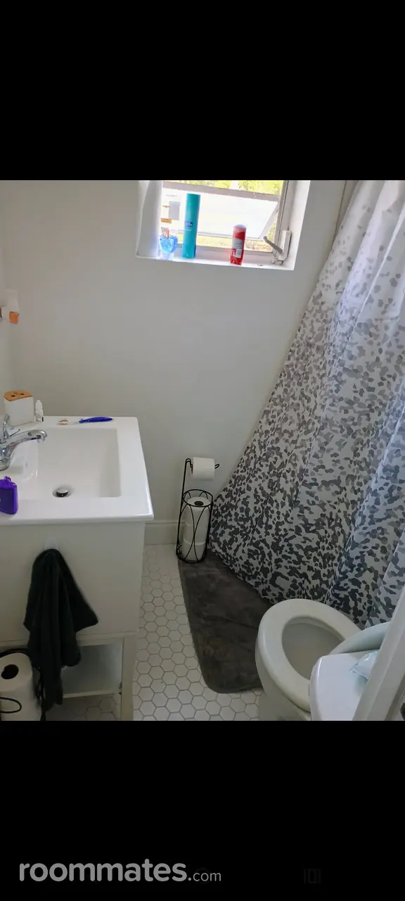 Profile photo 2 of 14