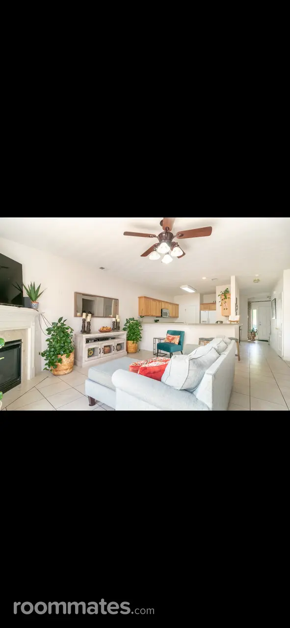 Profile photo 1 of 11