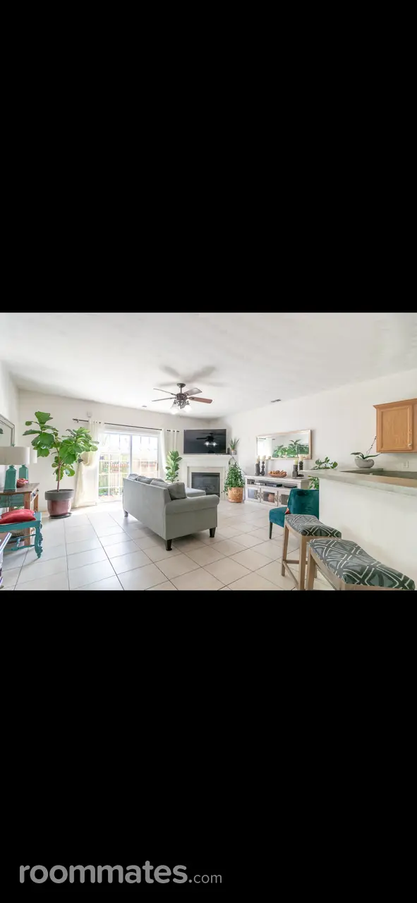 Profile photo 5 of 11