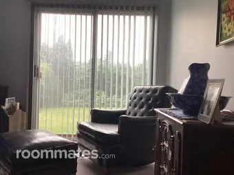 Room for rent in Aurora, IL $800, house