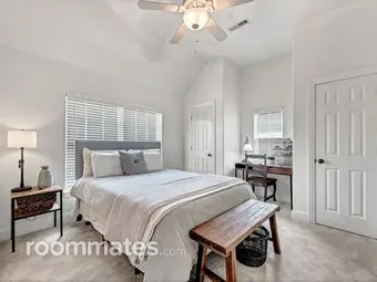 Room for rent in Rogers, AR $950, house