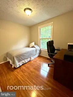 Room for rent in Springfield, VA $740, house