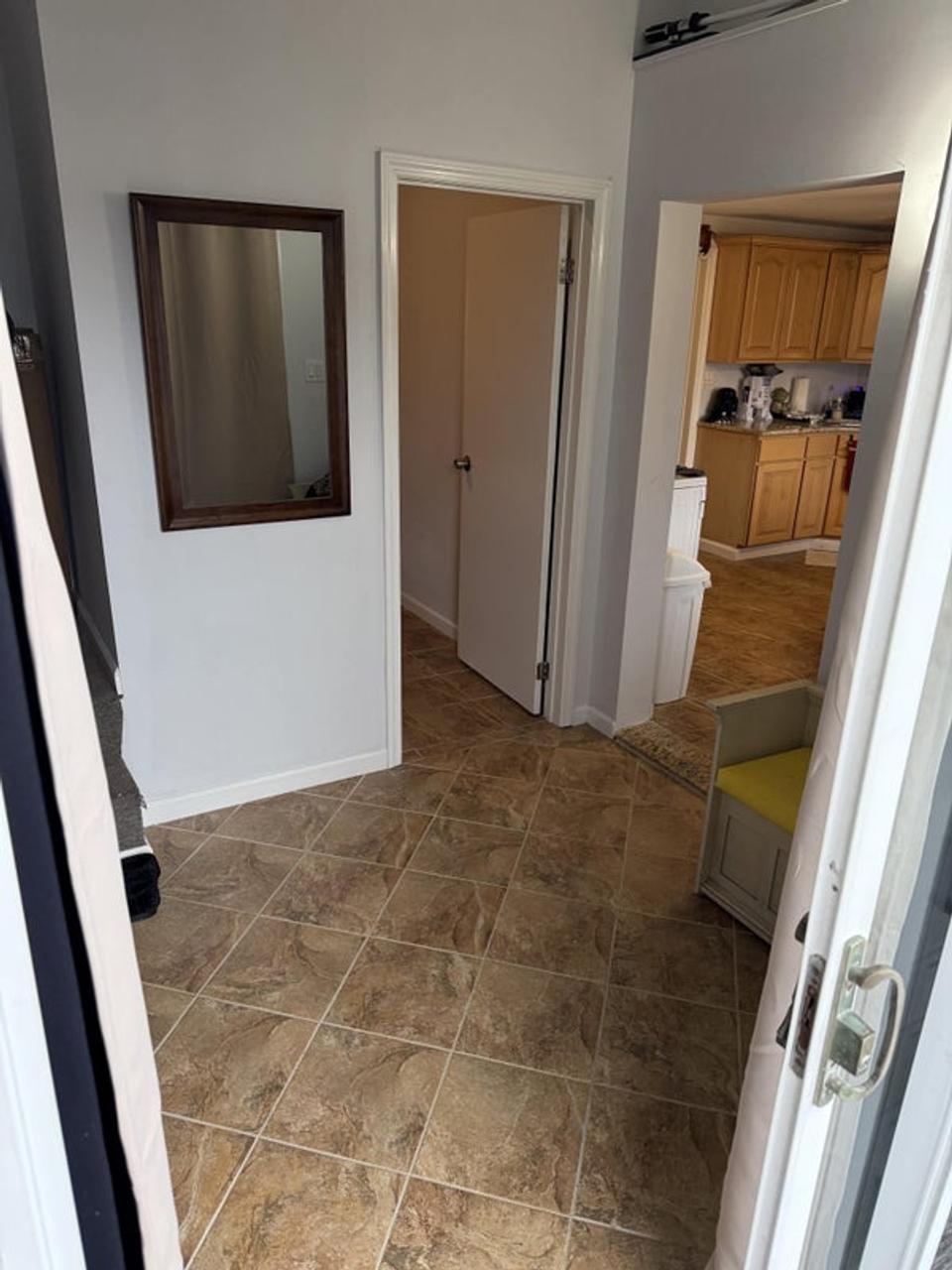 Profile photo 3 of 10