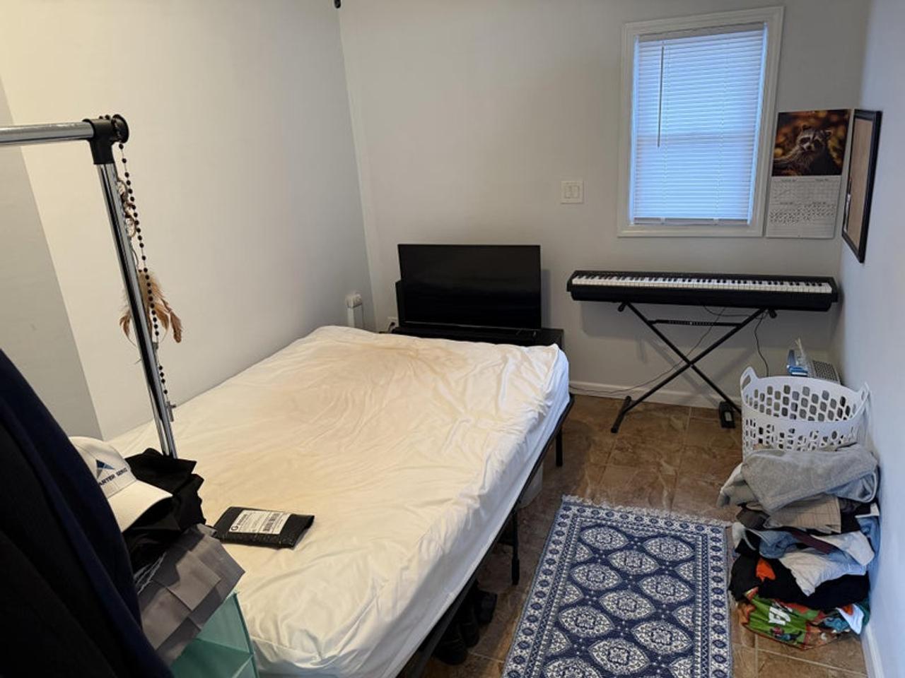 Profile photo 7 of 10