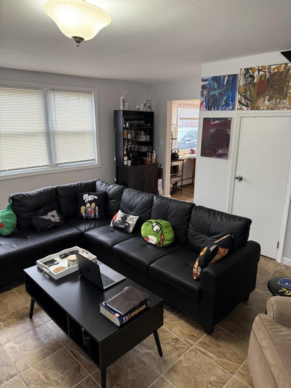 Profile photo 1 of 10