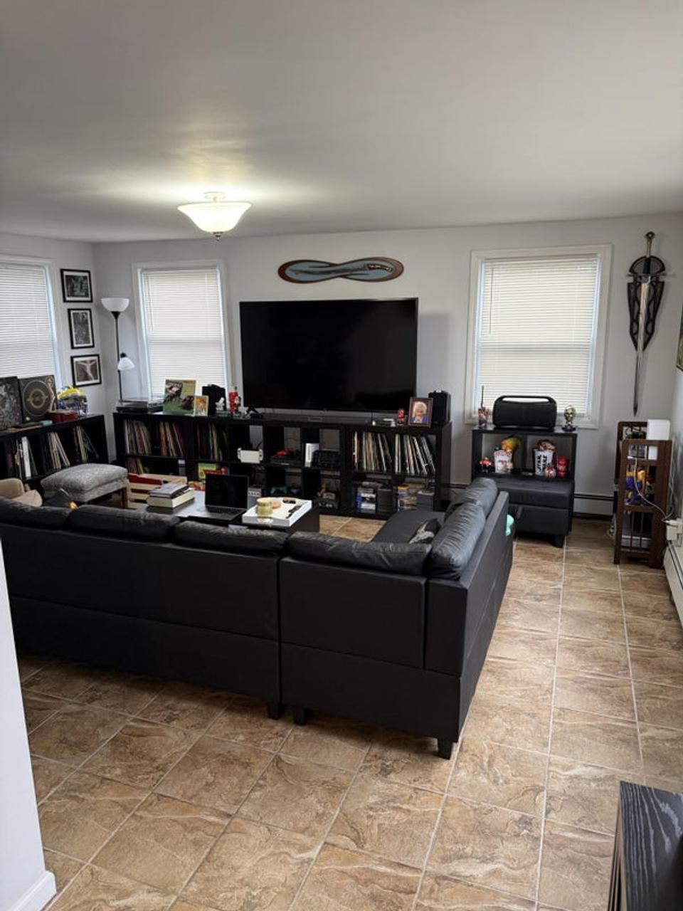 Profile photo 6 of 10