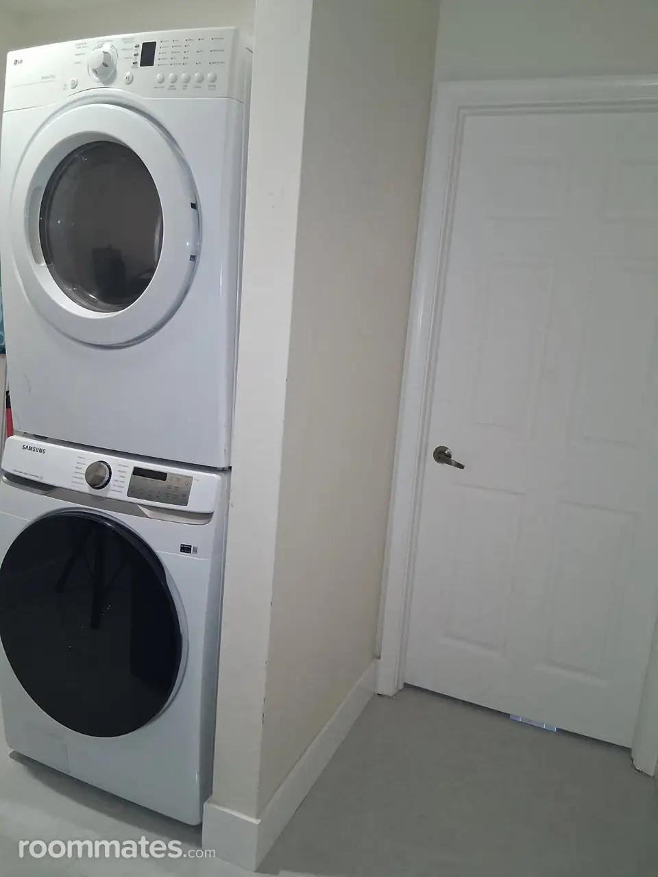 Profile photo 8 of 11