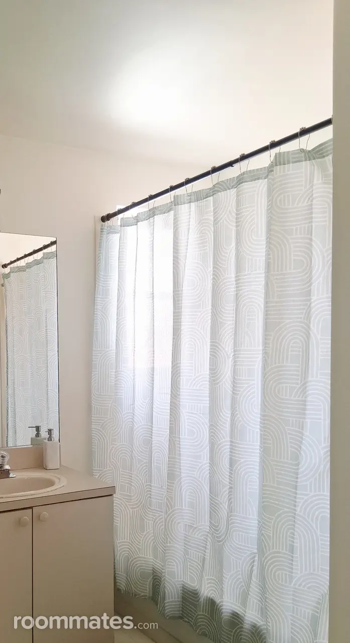 Profile photo 6 of 11