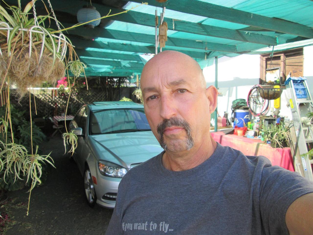 Profile photo 6 of 7