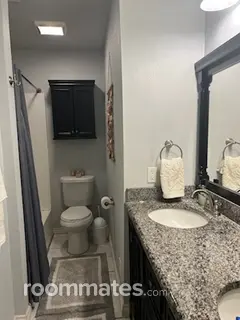 Room for rent in Dallas, TX $950, townhouse