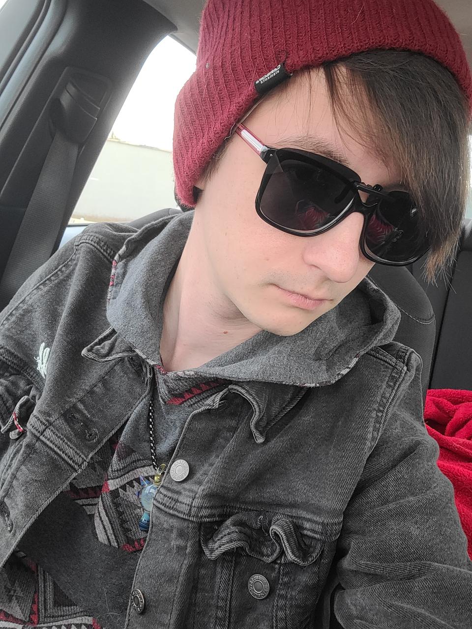 Profile photo 8 of 8