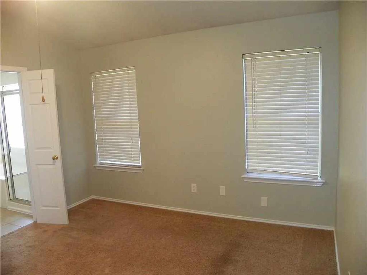 Profile photo 5 of 8