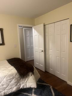 Room for rent in Lake Zurich, IL $1000, house