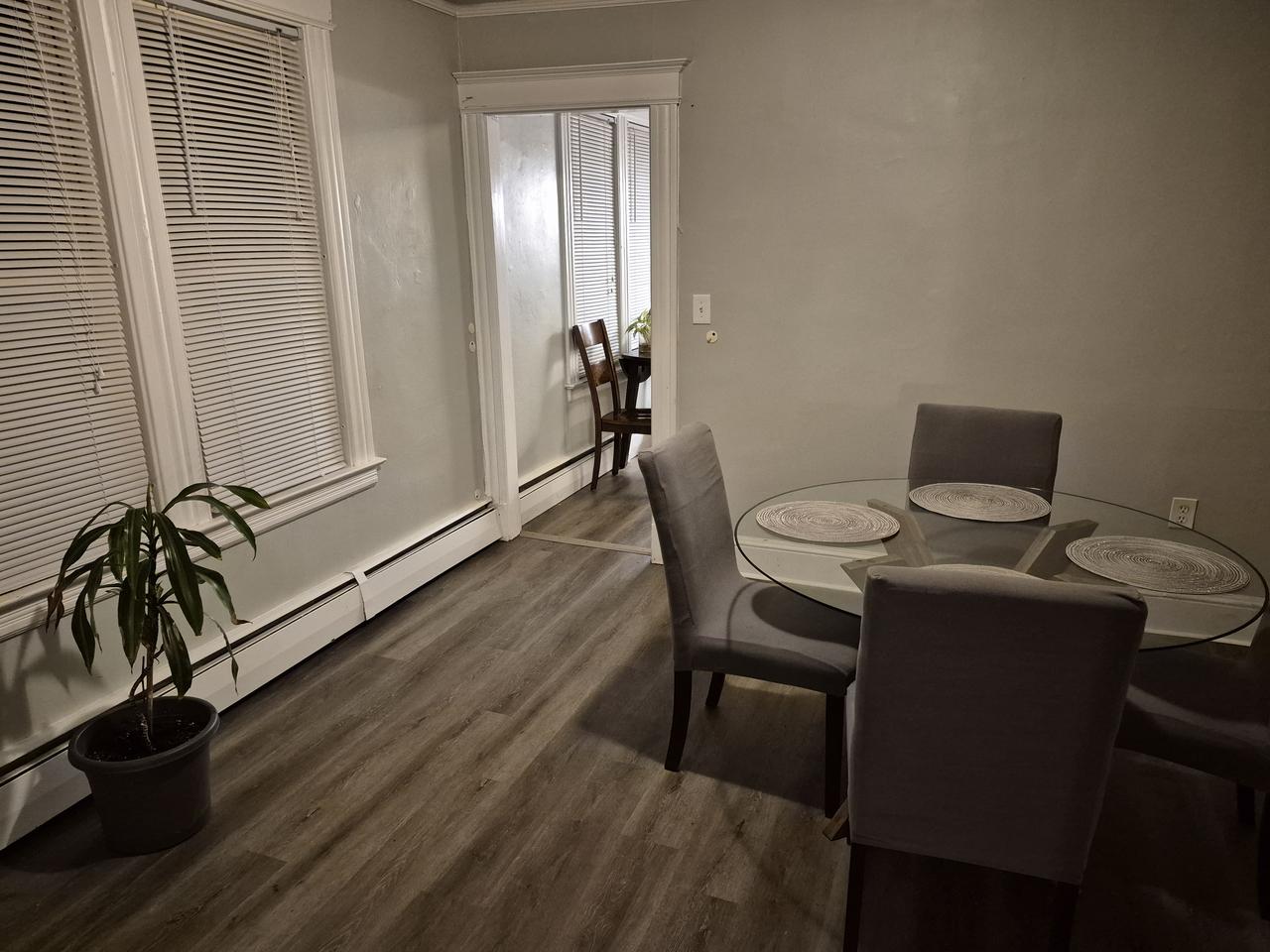 Profile photo 3 of 9