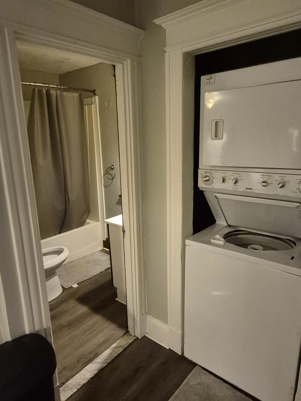 Profile photo 5 of 9