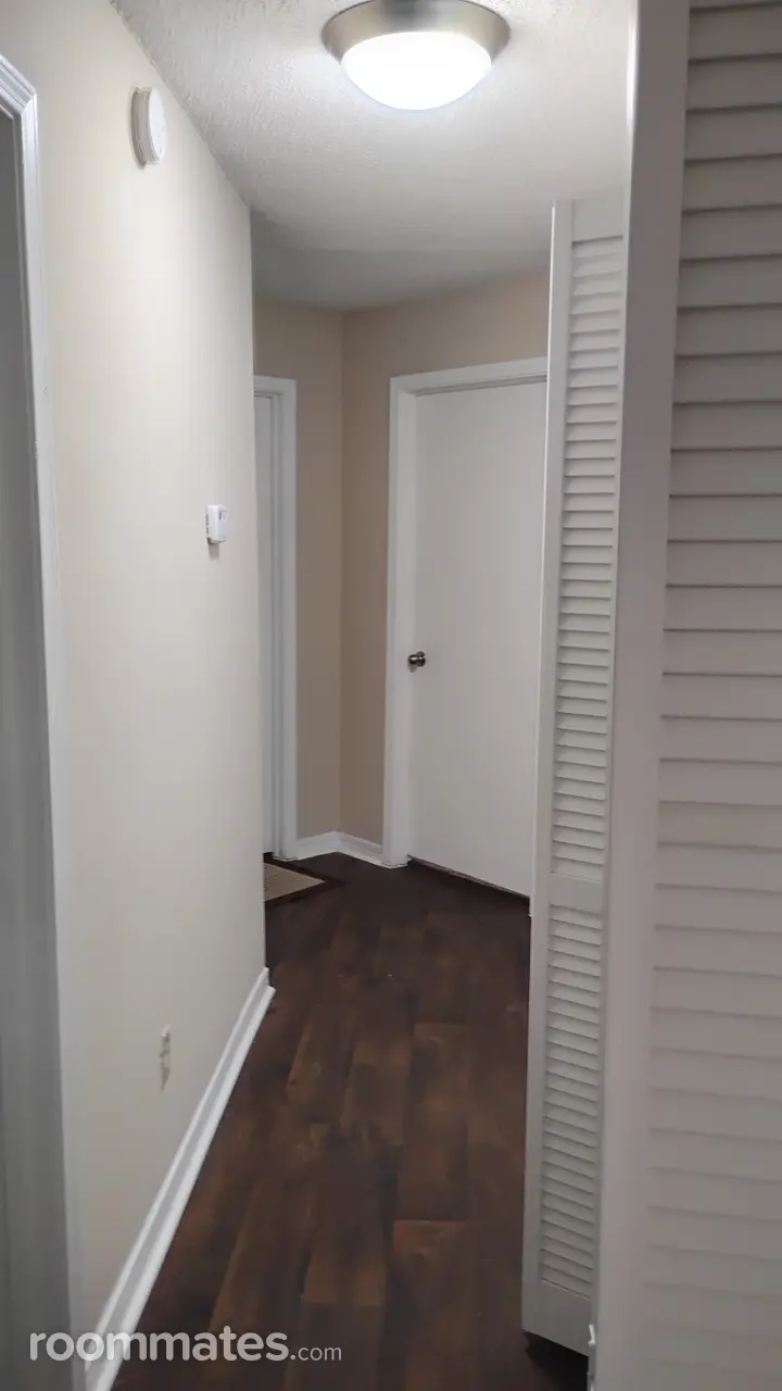 Profile photo 7 of 20