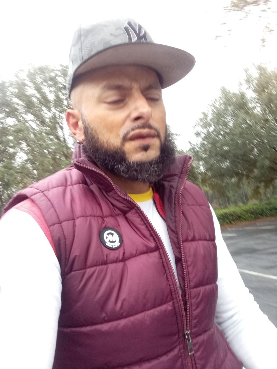 Profile photo 11 of 20