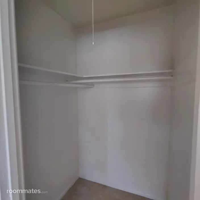 Room for rent in Phoenix, AZ $1150, house