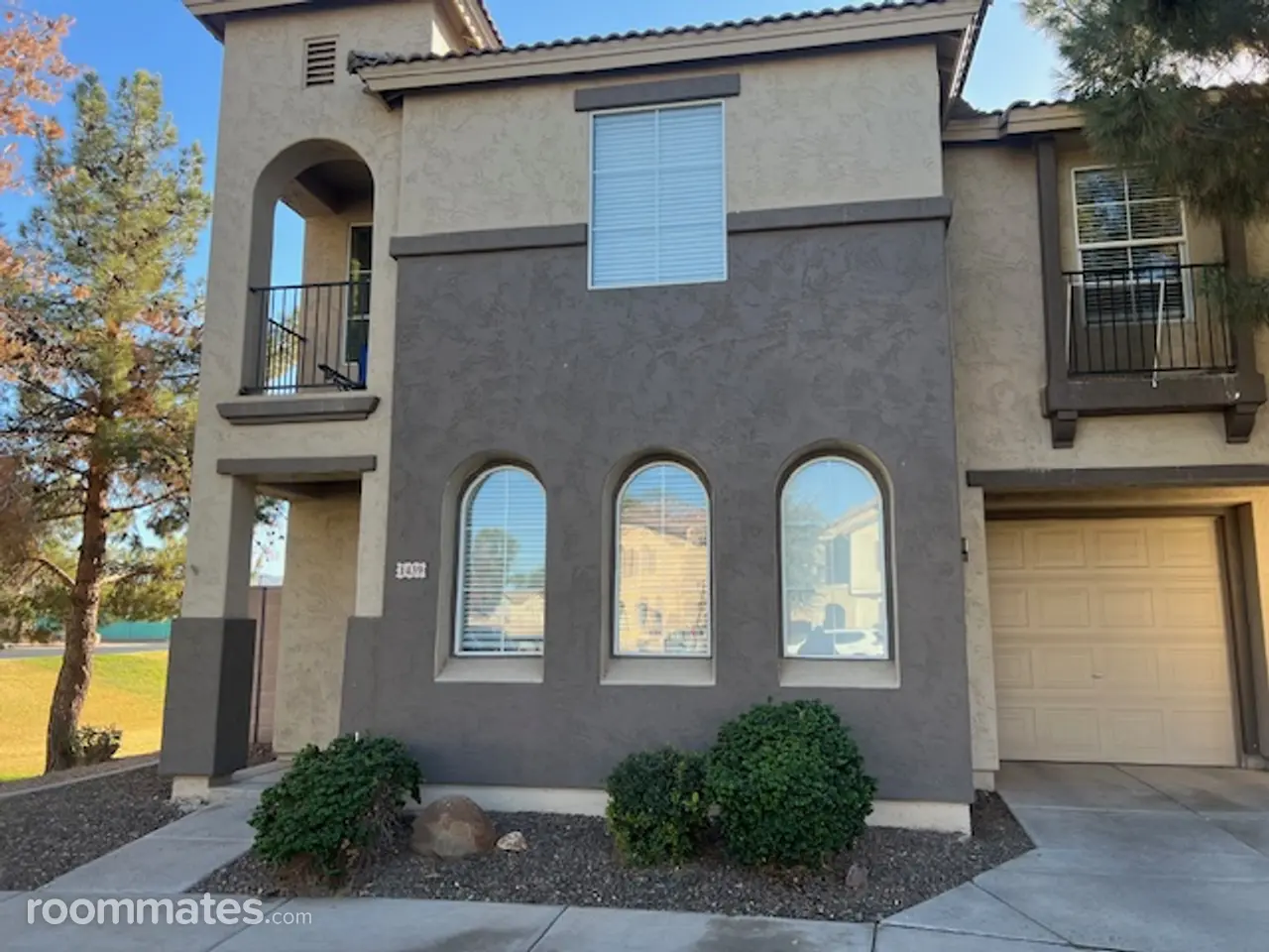 Profile photo 6 of 19