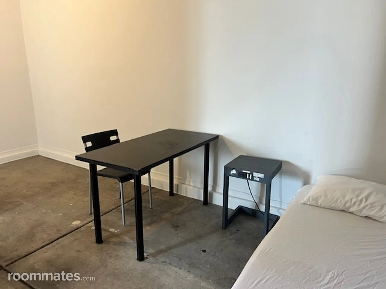 Profile photo 1 of 19