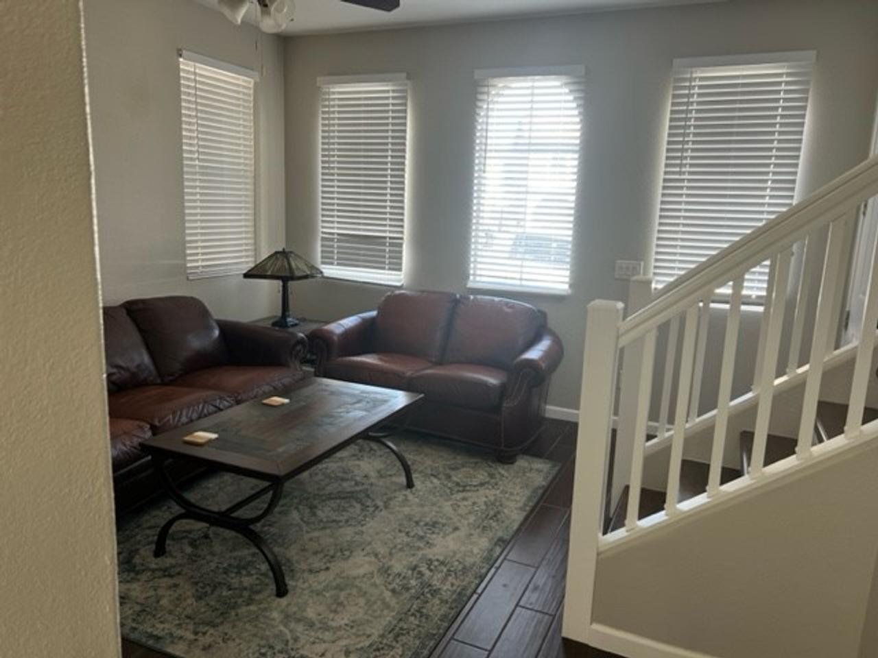 Profile photo 18 of 19