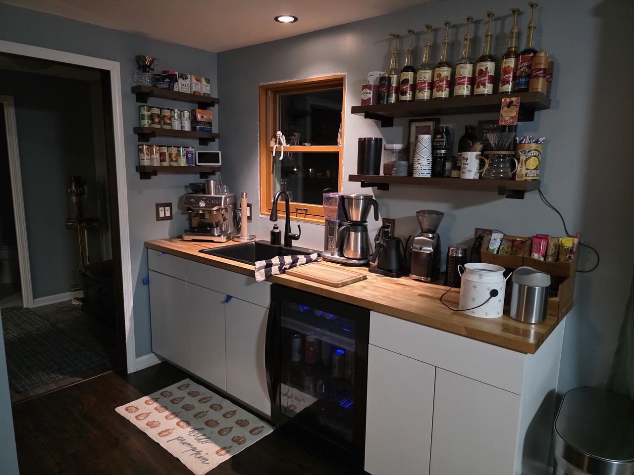 Profile photo 3 of 15