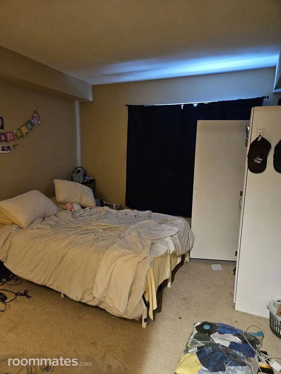 Profile photo 2 of 4