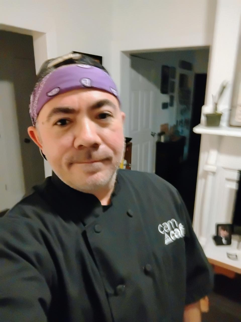 Profile photo 11 of 11