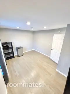 Room for rent in Middle Island, NY $1450, condo