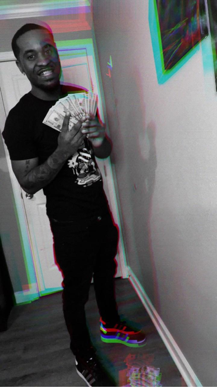 Profile photo 2 of 6