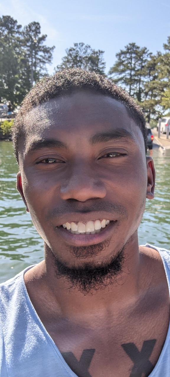 Profile photo 1 of 1