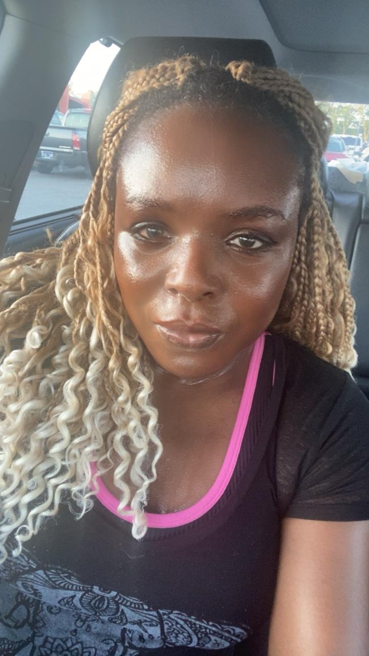 Profile photo 11 of 11