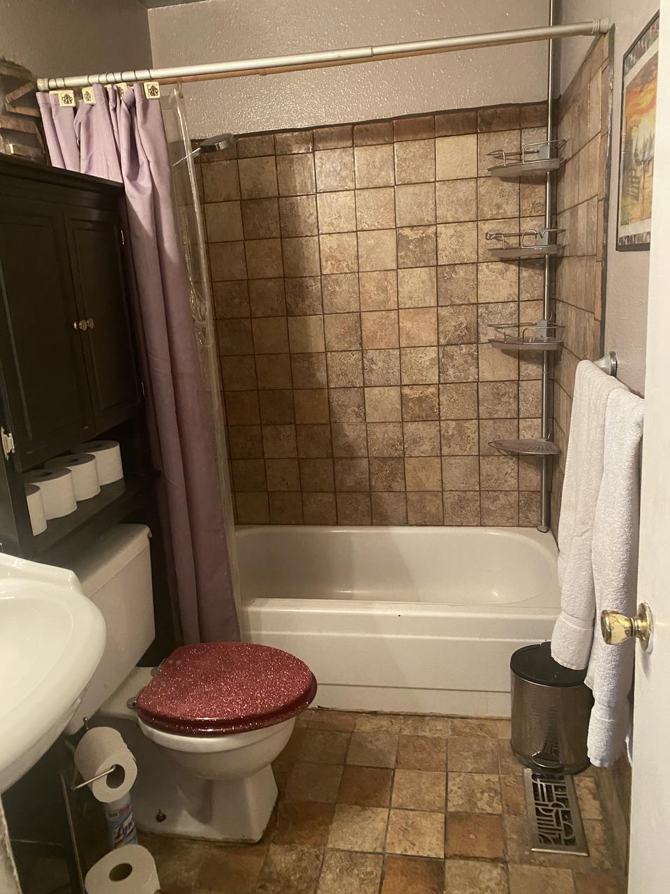 Profile photo 7 of 9