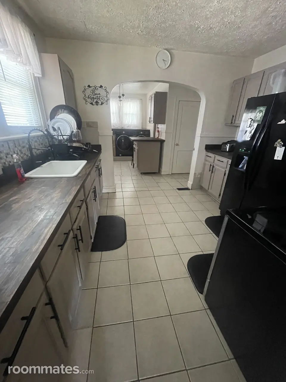 Profile photo 8 of 18