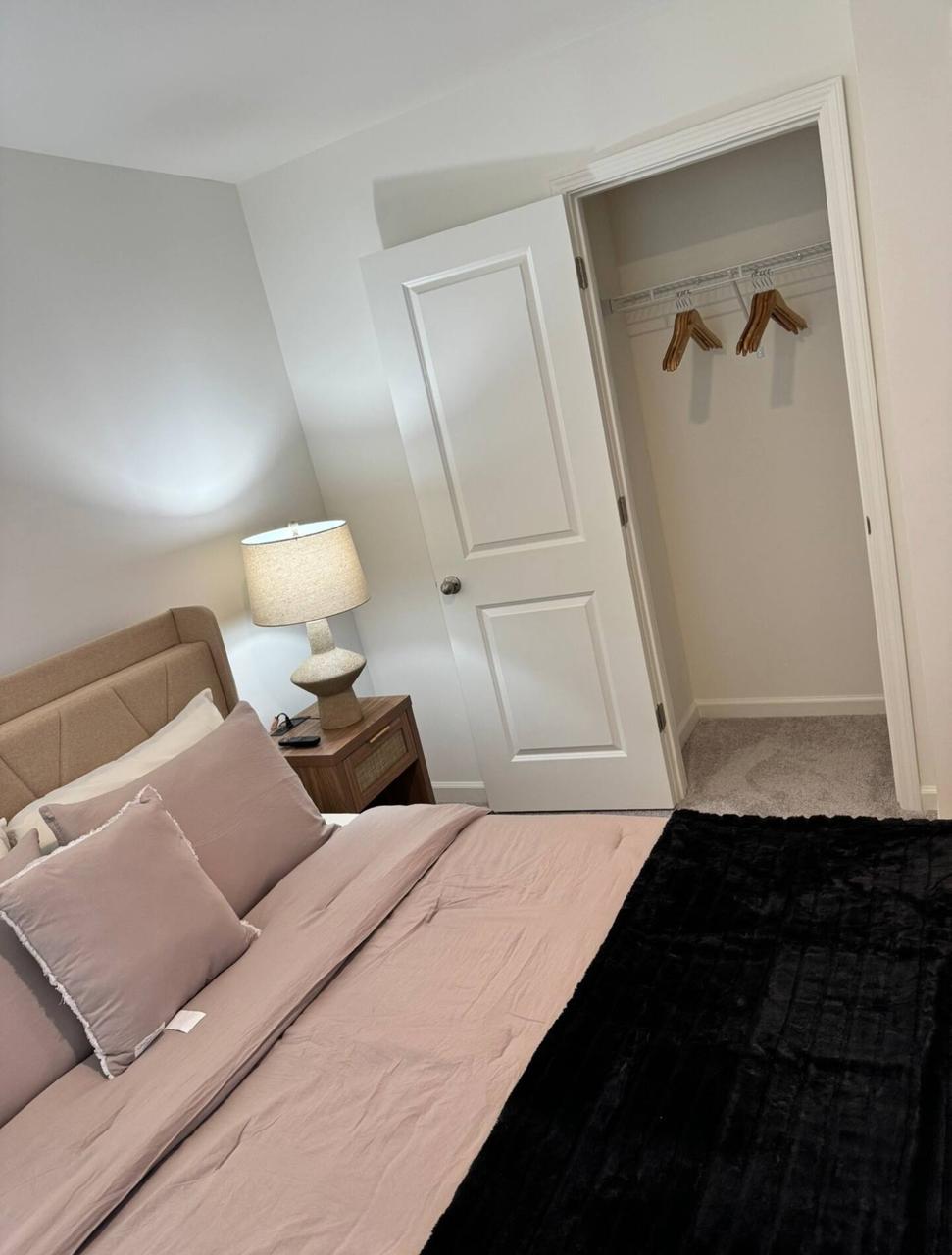 Profile photo 2 of 10