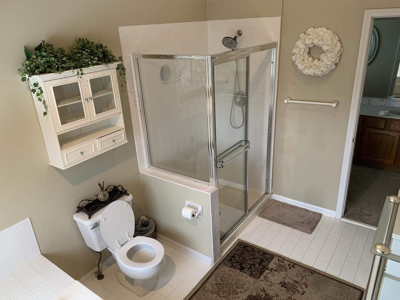 Profile photo 6 of 11