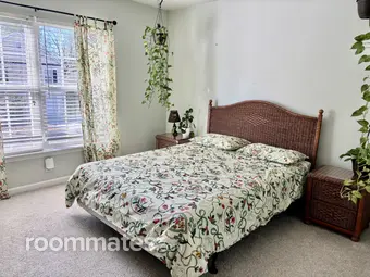 Room for rent in North Charleston, SC $900, house