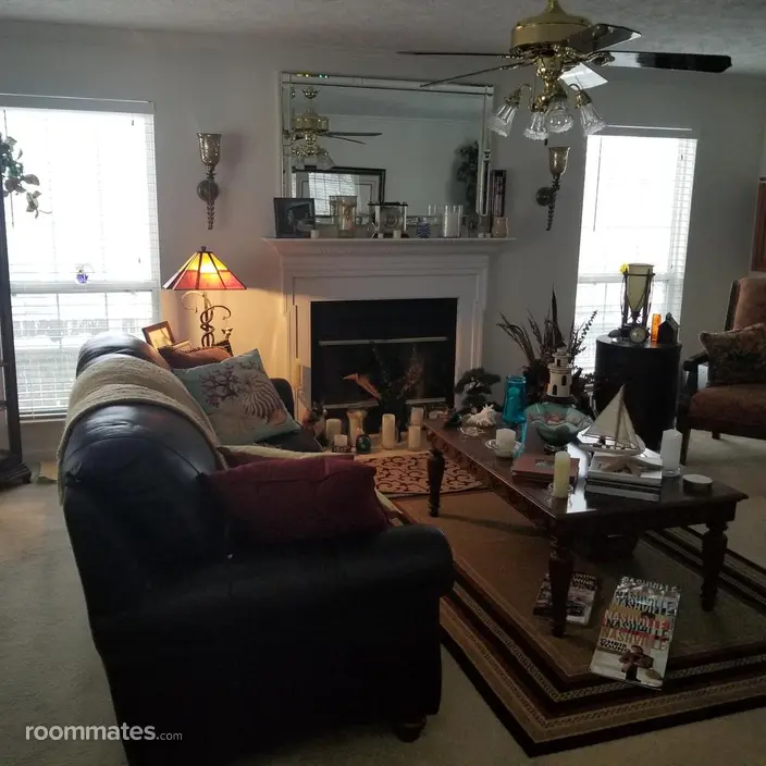 Room for rent in Antioch, TN $850, house