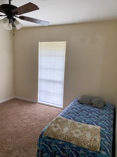 Room for rent in Gainesville, Florida $750, house