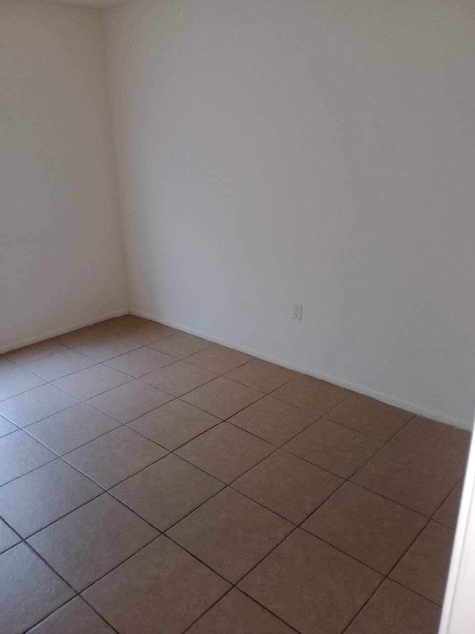 Profile photo 4 of 7