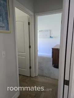 Room for rent in Melbourne, FL $1000, house