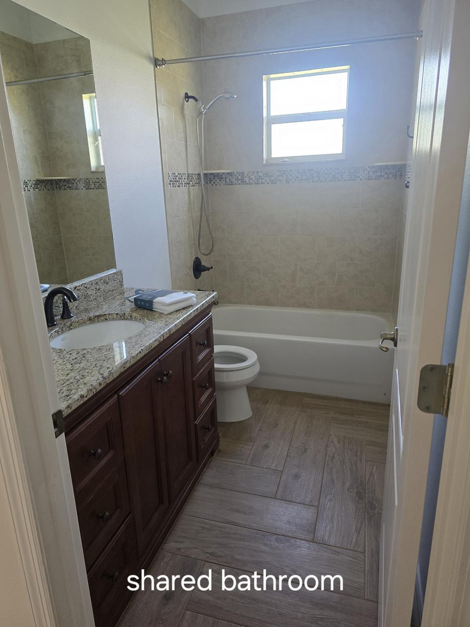 Profile photo 7 of 9